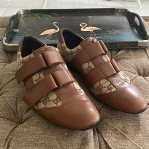 Vintage Gucci Classic Monogram Shoes w/ Velcro